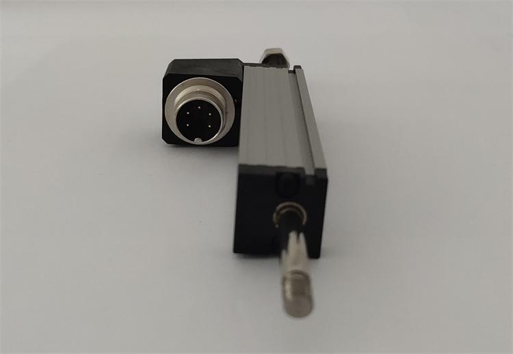 TS直線位移傳感器 德國(guó)novotechnik位移傳感器實(shí)拍圖